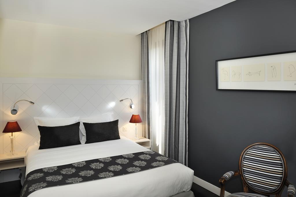 Le Saint-Jacques Hotel Cloyes-sur-le-Loir ภายนอก รูปภาพ